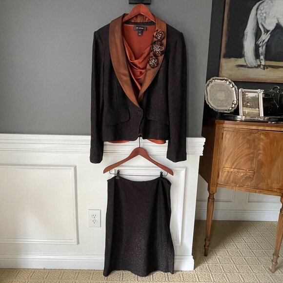 St. John Knit Skirt Suit Set Metallic Black Copper 3 Pc Blazer Skirt Silk Top 14 - Picture 13 of 16